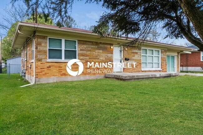 Building Photo - 3 Bedroom Pet-Friendly Home in LOUISVILLE, KY with Main Street Renewal