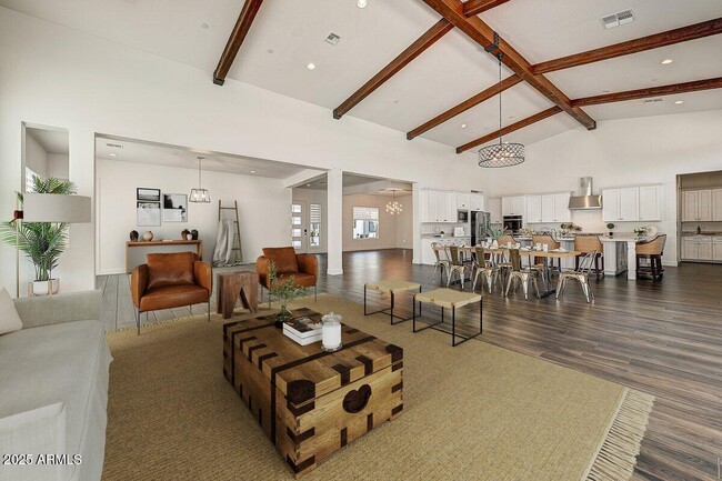 Building Photo - 9407 S 13th Way