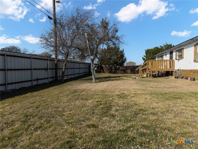 Building Photo - 3034 Barr Ln