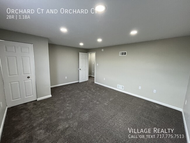 Building Photo - 306 Orchard Ct