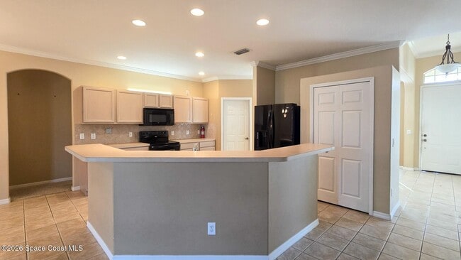 Building Photo - 1831 Barrington Cir