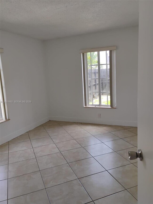 Building Photo - 4920 NW 79th Ave