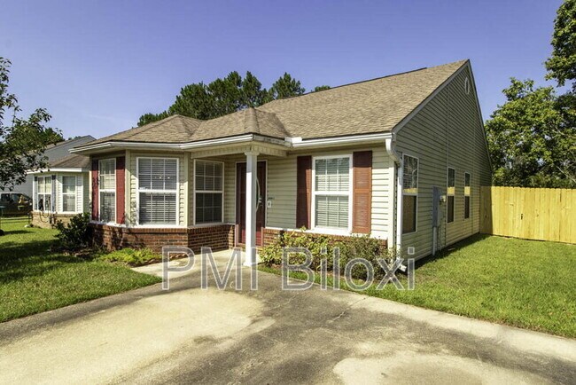 Building Photo - 11107 Dede Dr