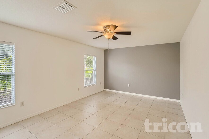 Building Photo - 2334 Danforth Rd