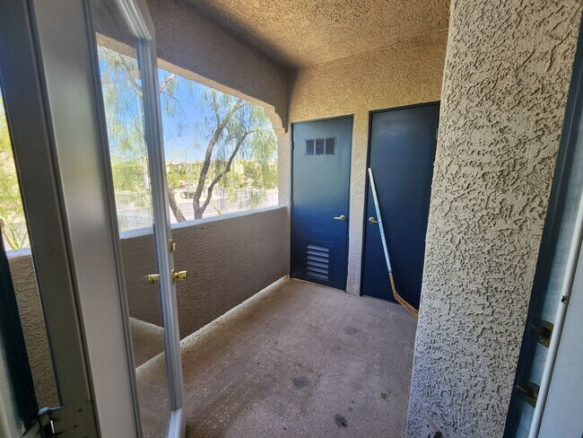 Building Photo - Cozy Condo in the Heart of Green Valley