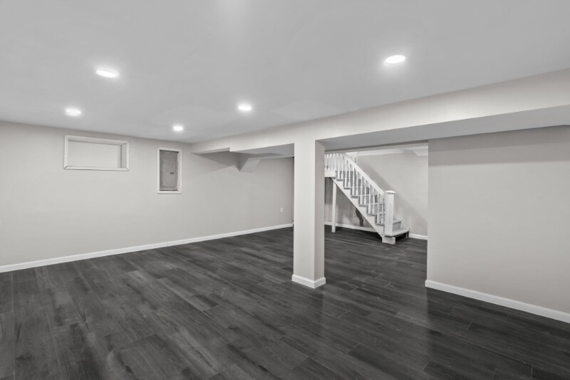 Building Photo - 8977 Big Bend Blvd