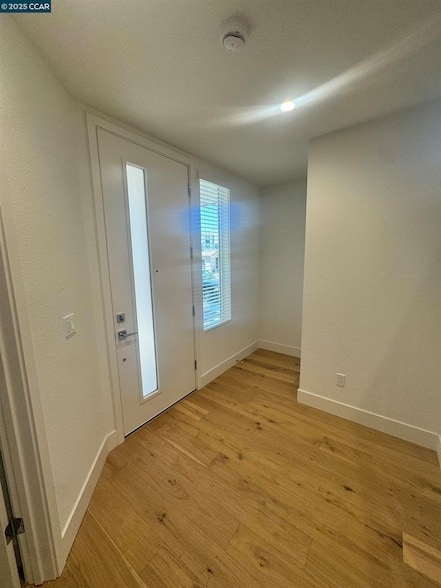 Building Photo - 5601 Linen Ct