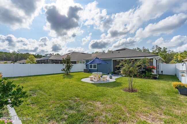 Building Photo - 43 Cardinal Br Ln