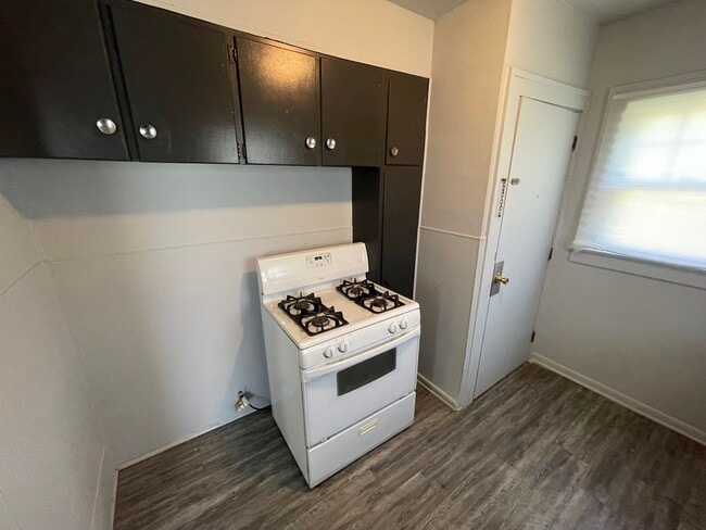 Building Photo - 1207 Cleveland-