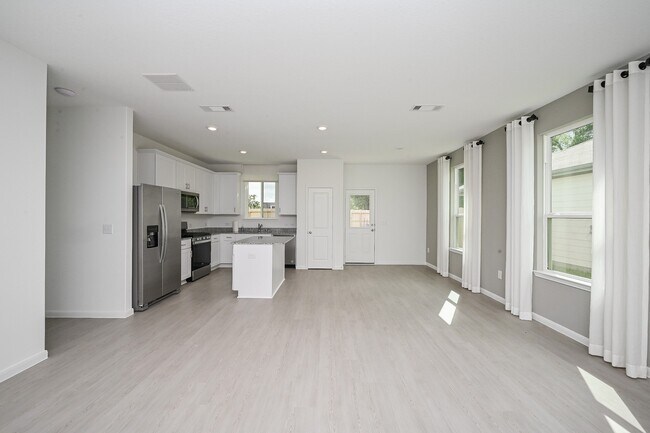 Building Photo - 17718 Seed Drill Ln