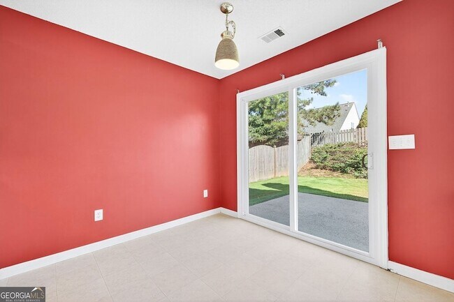 Building Photo - 4010 Ridgefair Dr