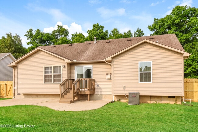 Building Photo - 548 Reichmuth Ln