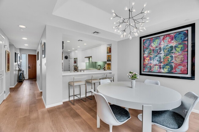 Building Photo - 140 Ocean Park Blvd