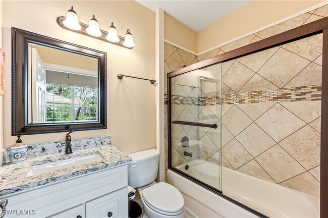 Building Photo - 10382 Autumn Breeze Dr