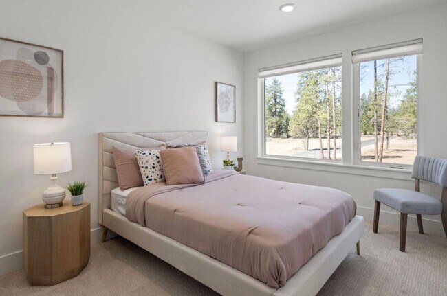 Building Photo - Gorgeous BRAND NEW 3-Bdr/2.5-bath with Loft in beautiful Sunset Meadows! -Sisters, Oregon