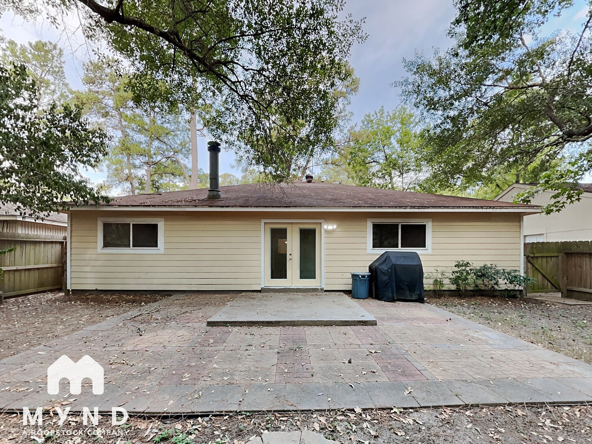 Building Photo - 61 S Circlewood Glen