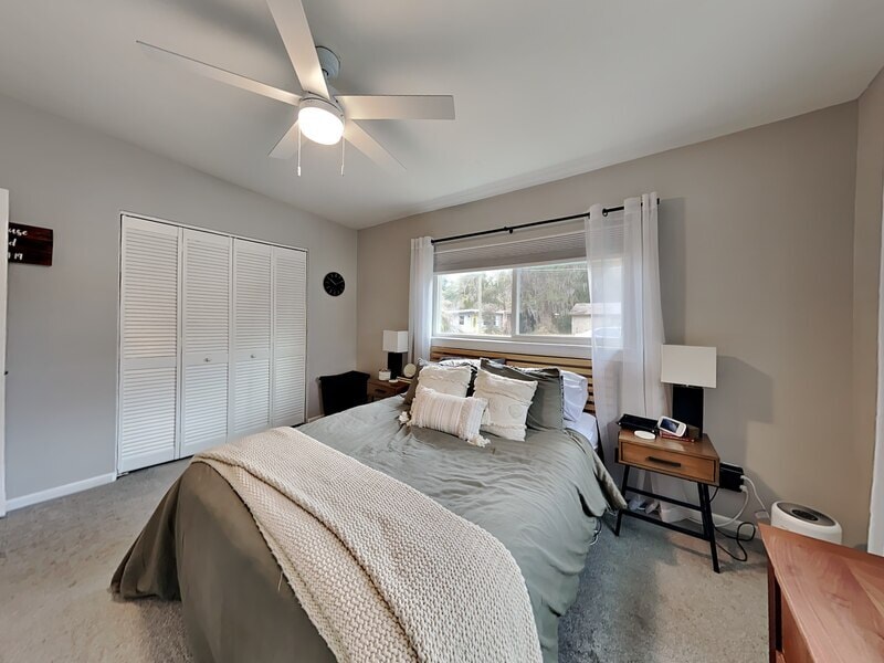 Building Photo - 612 Ridgewood St