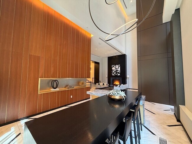 Building Photo - 135 Seaport Blvd
