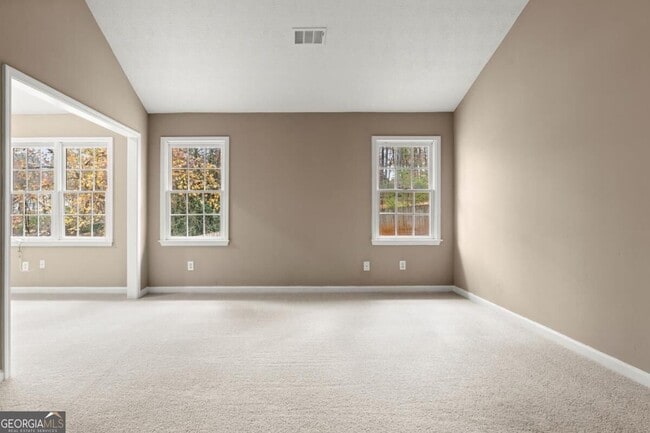 Building Photo - 16 Valleyside Dr