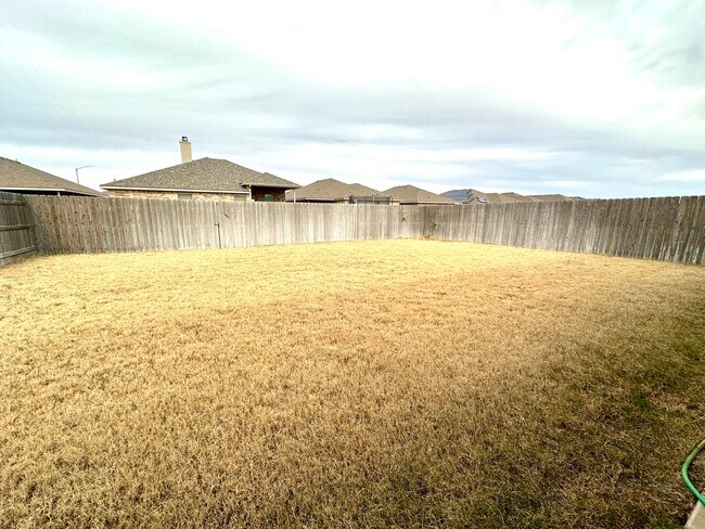 Building Photo - 7526 31st Pl