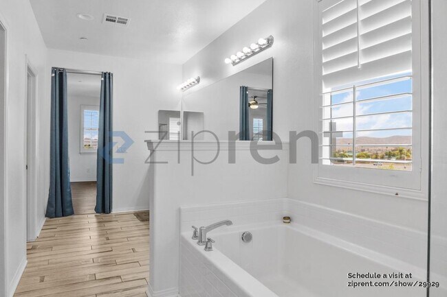 Building Photo - 2409 Via Alicante