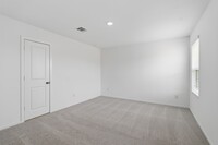 Building Photo - 925 Lago Laceno Ln