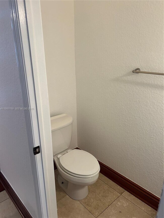 Building Photo - 3147 New York St