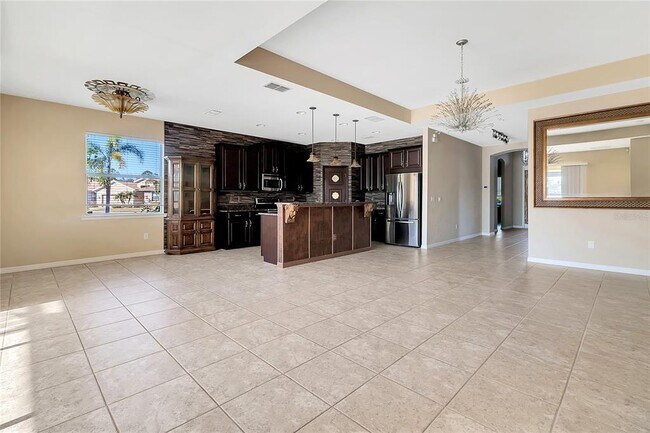 Building Photo - 6289 Falcon Lair Dr