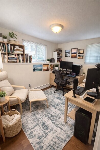 Building Photo - 108 Perkins St