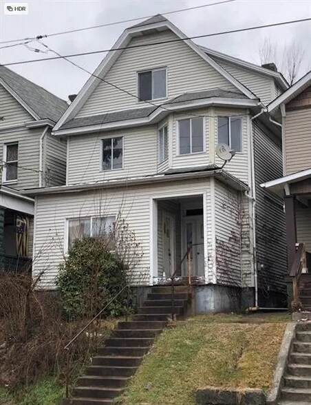Primary Photo - 1252 Kenneth Ave