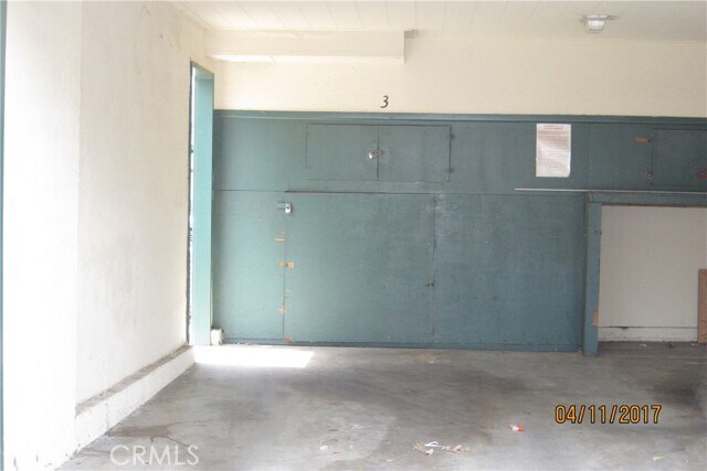Building Photo - 104 Sinclair Ave