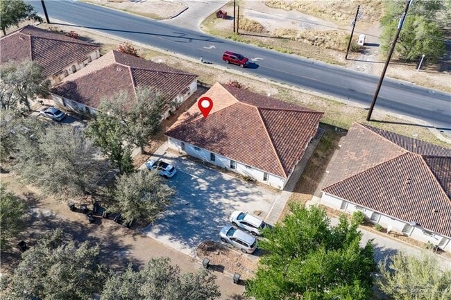 Building Photo - 604 Buena Vista Dr