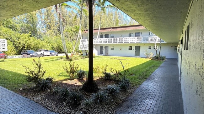 Building Photo - 403 SW 148th Ave