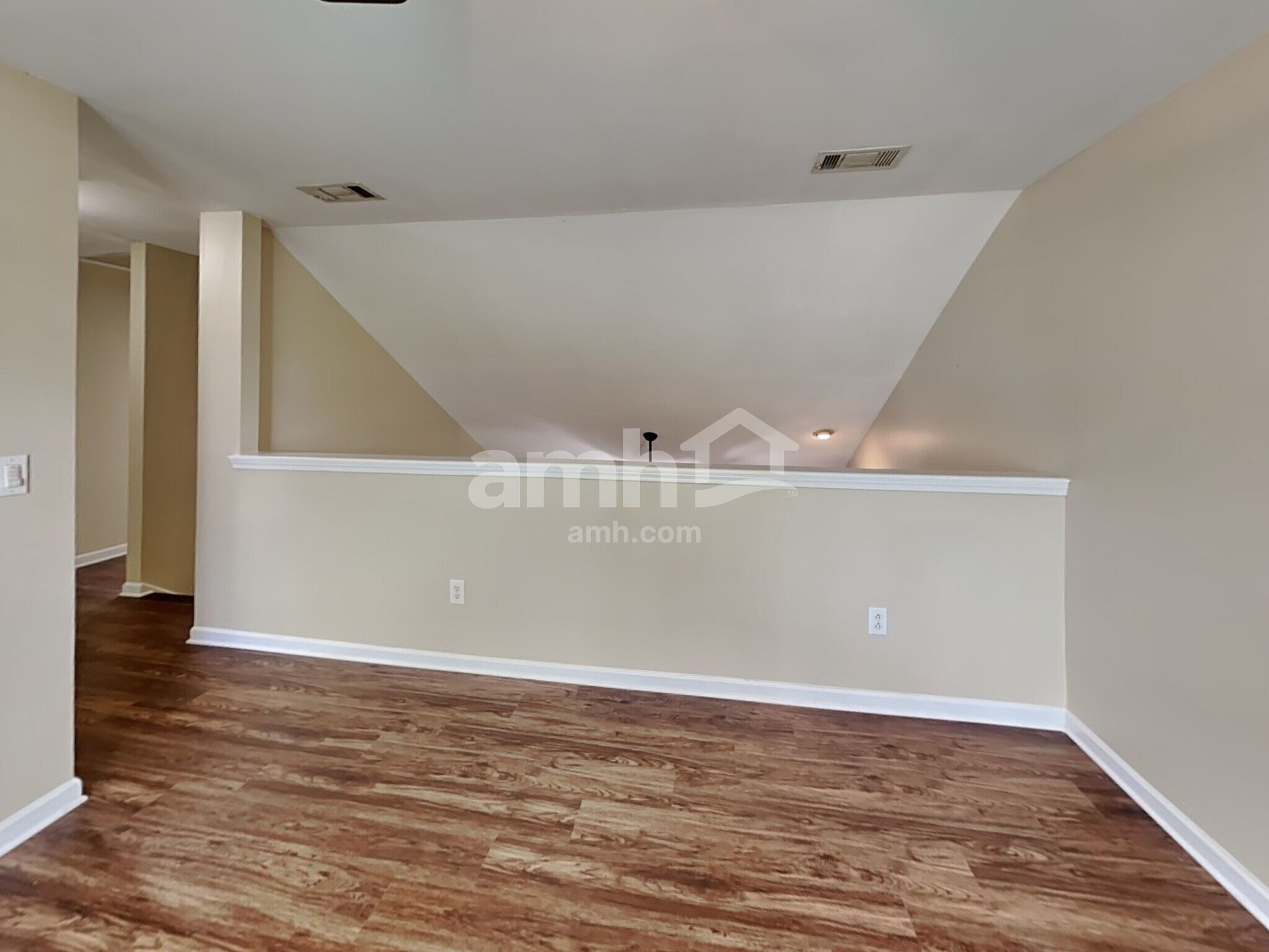 Building Photo - 1718 Stephenson Ln