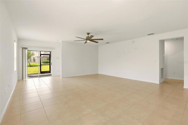 Building Photo - 3680 Pebble Terrace