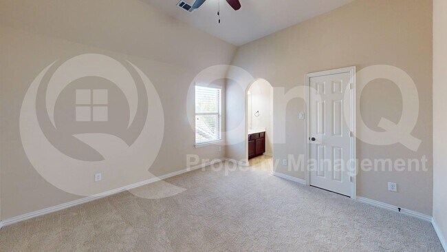 Building Photo - 7483 Hidden Cove Ln