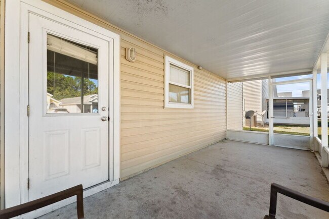 Building Photo - 133 White Cap Wy