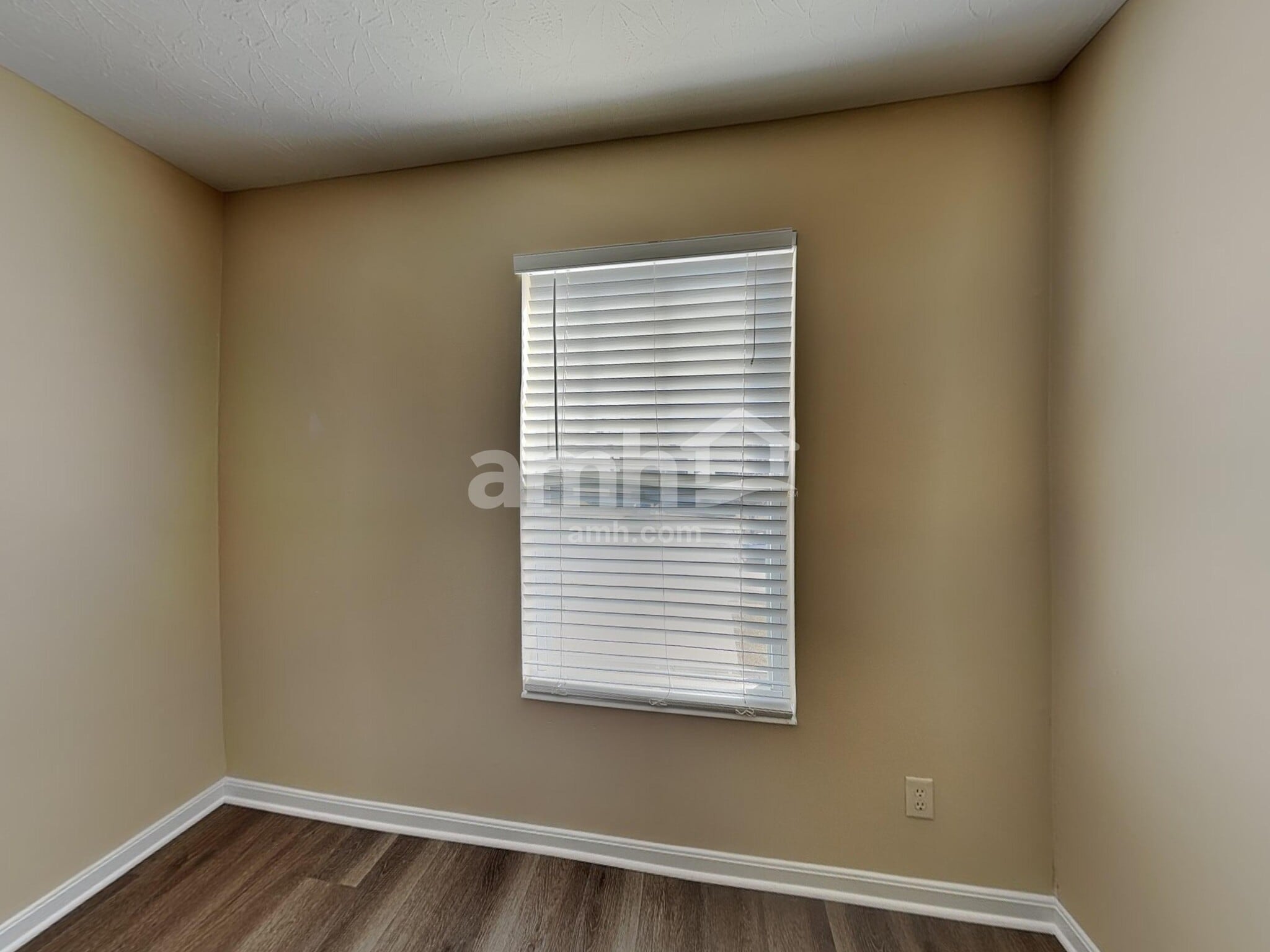 Building Photo - 3132 Summit Run Dr