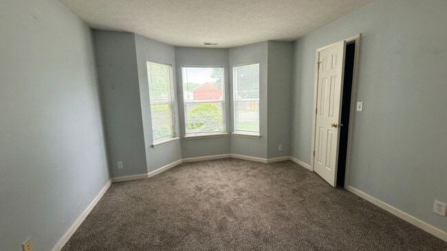 Building Photo - Ground-Level 3BR Condo Minutes from Purdue with Attached 2-Car Garage