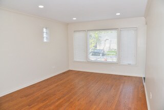 Building Photo - 4112 N Oketo Ave