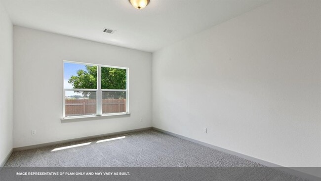 Building Photo - 2025 Daleside Ln