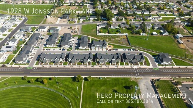 Building Photo - 1928 Jonsson Park Ln