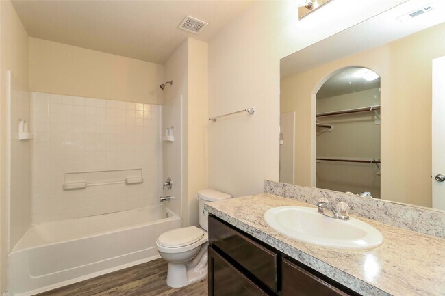 Building Photo - 2416 W Werrington Way