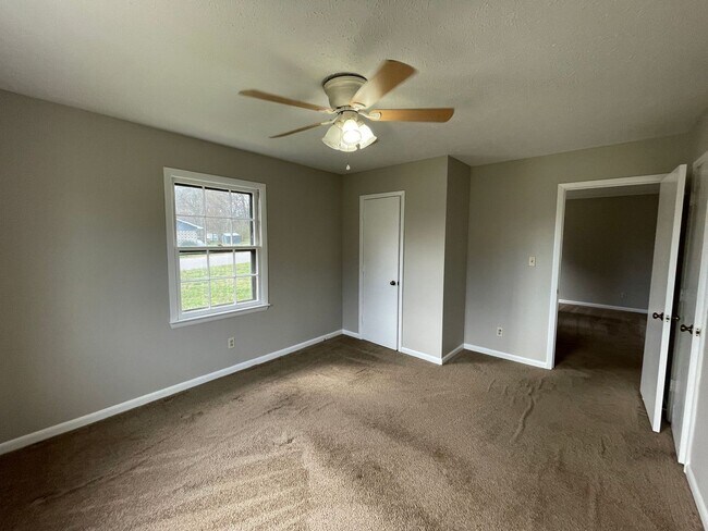 Building Photo - SHJ279-1012 Mark Drive