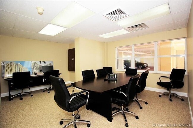 Building Photo - 111 N Pompano Beach Blvd