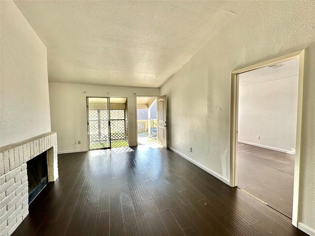 Building Photo - 12658 Ashford Meadow Dr