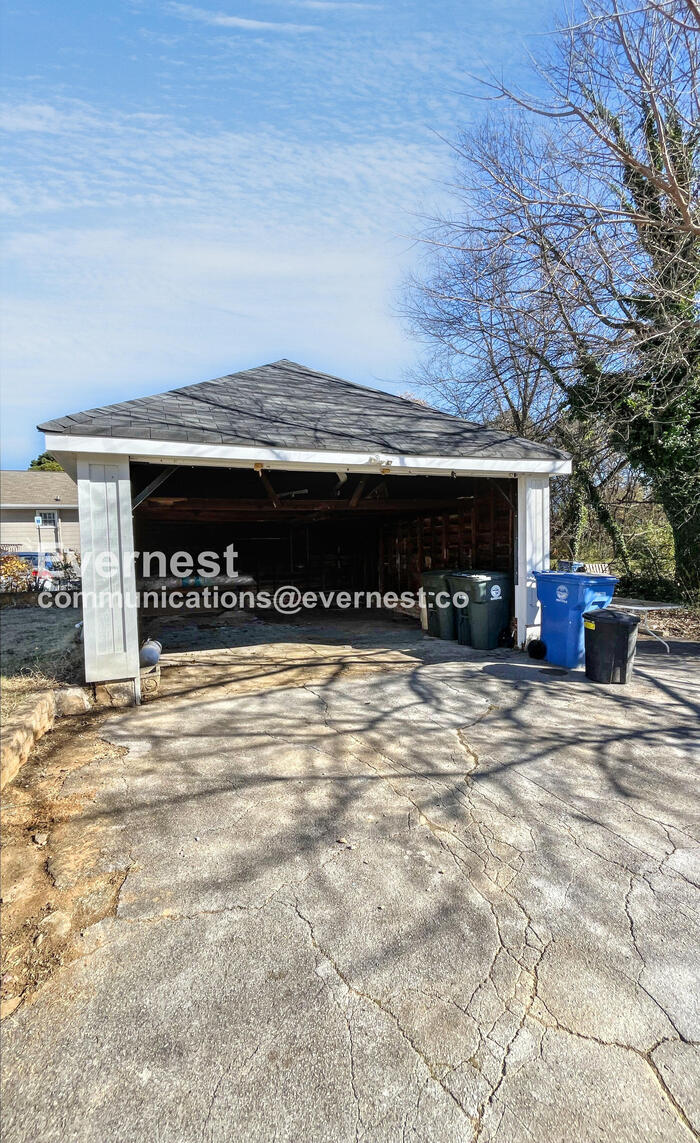 Building Photo - 1618 Hickory Valley Rd