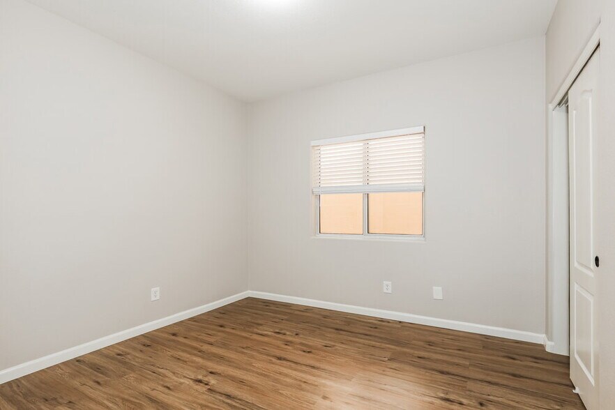 Building Photo - 3677 N 141st Dr