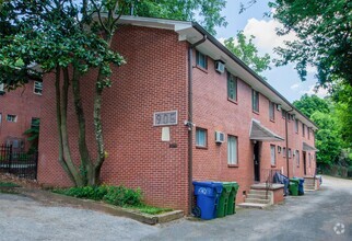 Building Photo - 905 Greenwood Ave NE