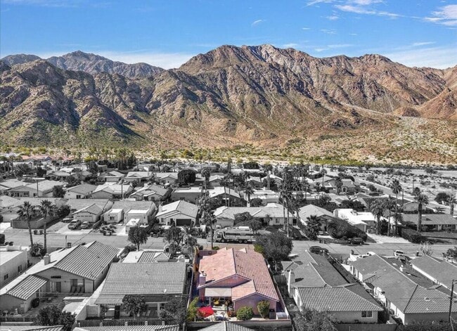 Building Photo - 53360 Avenida Juarez